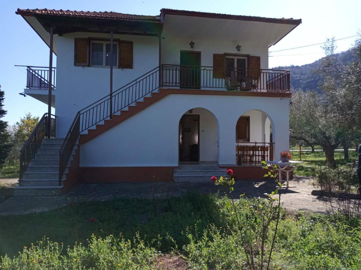 Manousi 1  Appartement Mystras Buitenkant foto
